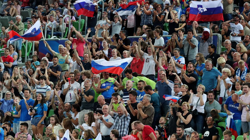 supportersofteamslovenia.jpg Thumbnail