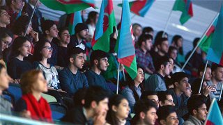 Azerbaijan Fans.jpg Thumbnail