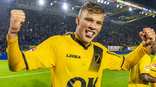 sydney-van-hooijdonk-nac-breda-10042019_2z7y0o39pj3n1k0nrphuhpry9.jpg Thumbnail