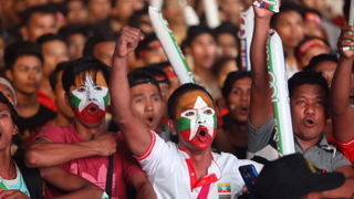 Myanmar Fans.jpg Thumbnail