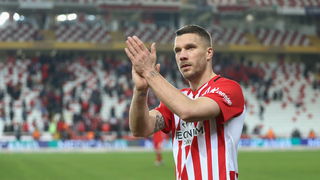 lukas-podolski-antalyaspor.jpg Thumbnail