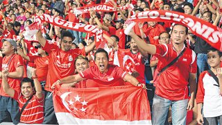 Singapore Fans.jpg Thumbnail