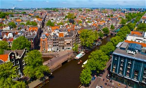 amsterdam_morning_helicopter-tour_gettyimages-176954036.jpg Thumbnail