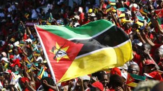 Mozambique Fans.jpg Thumbnail