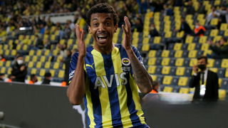 Luiz Gustavo.jpg Thumbnail