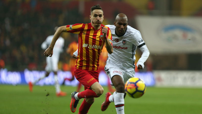 tiago-lopes-ryan-babel-kayserispor-besiktas-12102017_1rknzac2e1c1s1j3c1zgo1pzk5.jpg Thumbnail